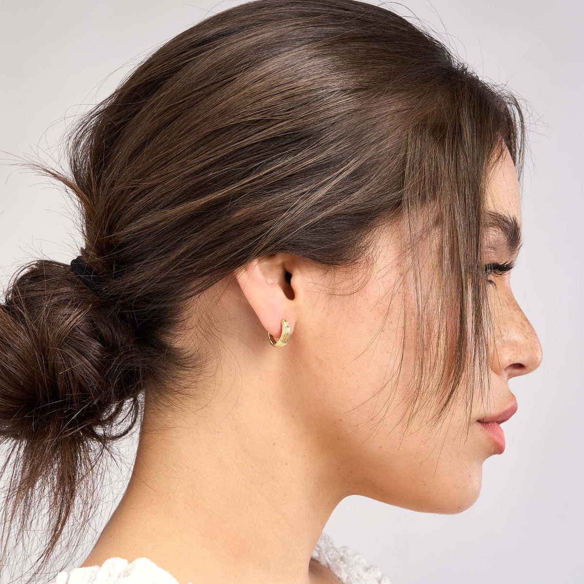 Birmingham Jewelry - 14K Yellow Gold Ridged Fluted Polished Round Hoop Earrings - Birmingham Jewelry