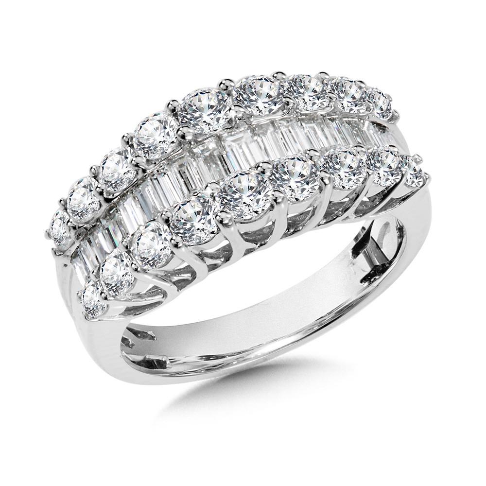 GRADUATING BAGUETTE DIAMOND ANNIVERSARY BAND Birmingham Jewelry Anniversary Band Birmingham Jewelry 